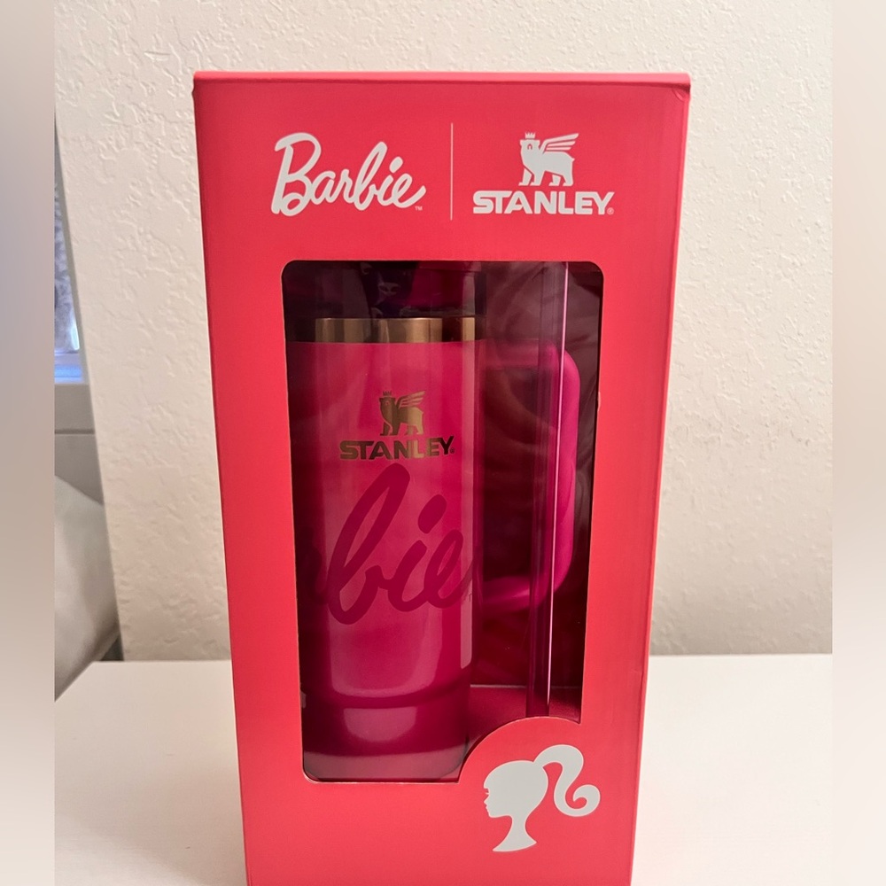 Stanley x Barbie Quencher H2.0 Tumbler - 30 oz